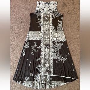 Women's APT. 9 Sleeveless Paisley Dress